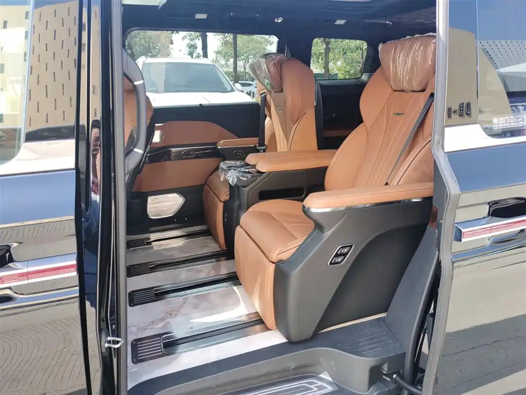 HONGQI HQ9 2024
