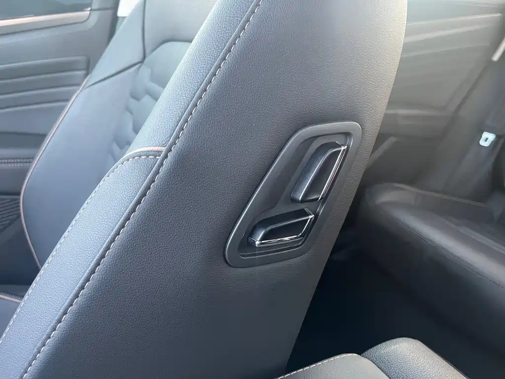 VOLKSWAGEN PASSAT 2020