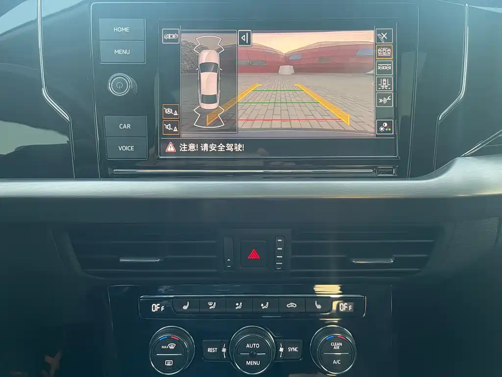 VOLKSWAGEN PASSAT 2020