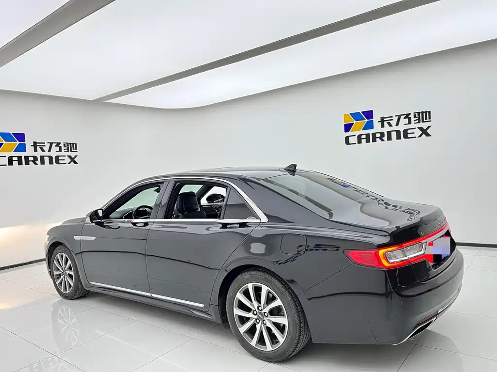 LINCOLN CONTINENTAL 2021