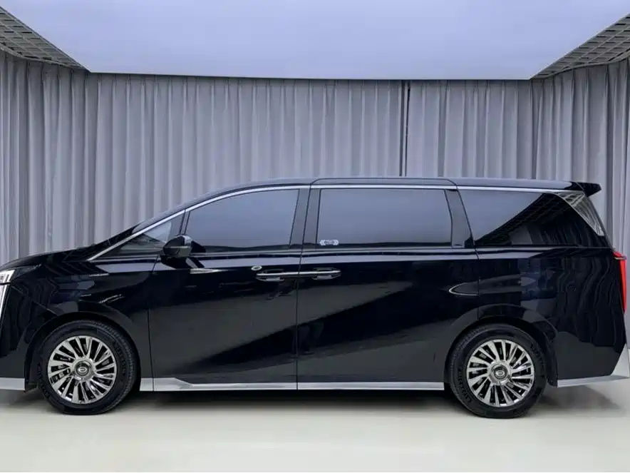TRUMPCHI M8 2023