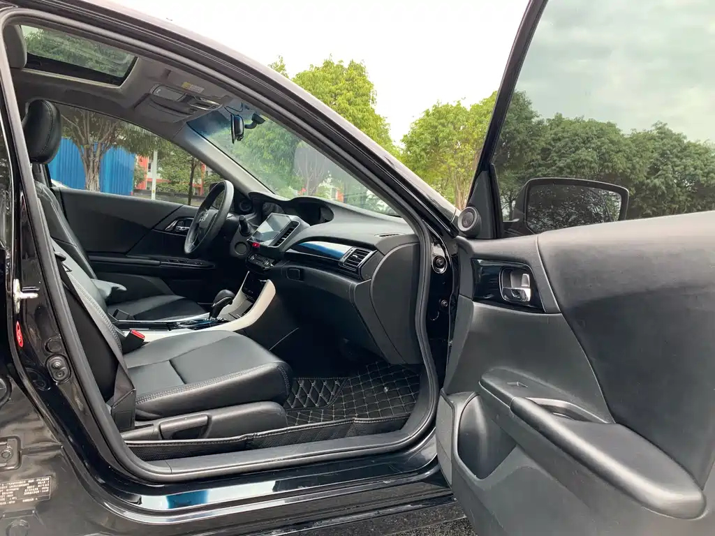 HONDA ACCORD 2017
