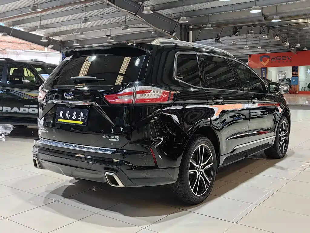FORD EDGE 2021