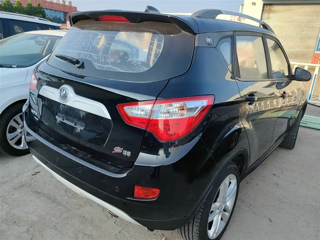 CHANGAN CS35 2016