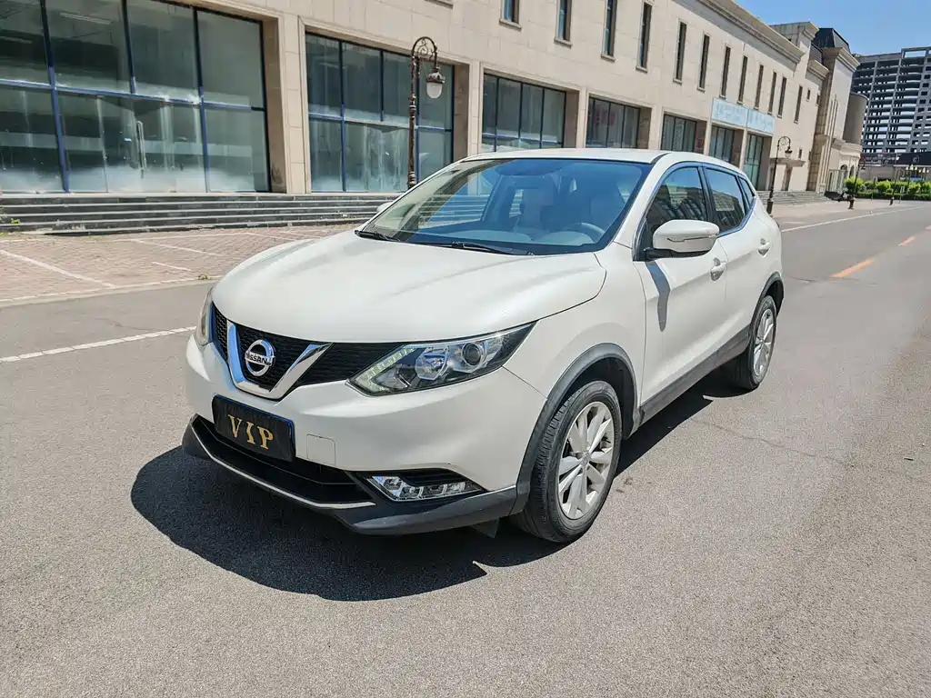 NISSAN QASHQAI 2016