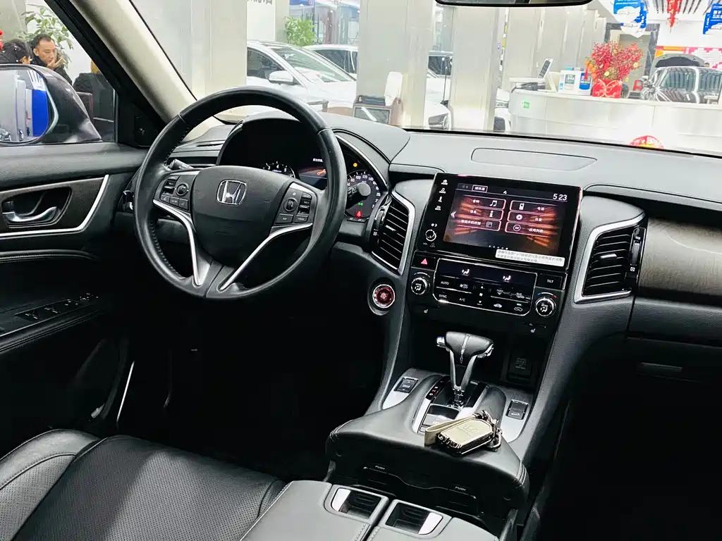 HONDA AVANCIER 2021