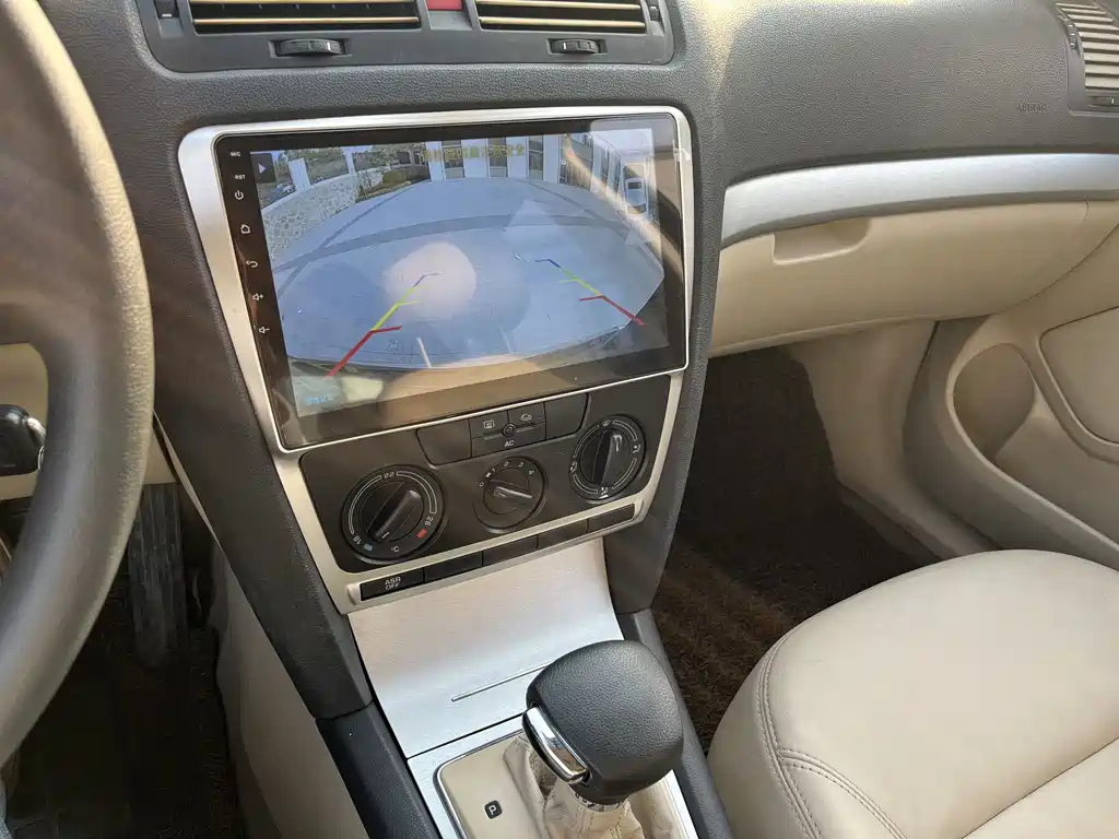 SKODA OCTAVIA 2009