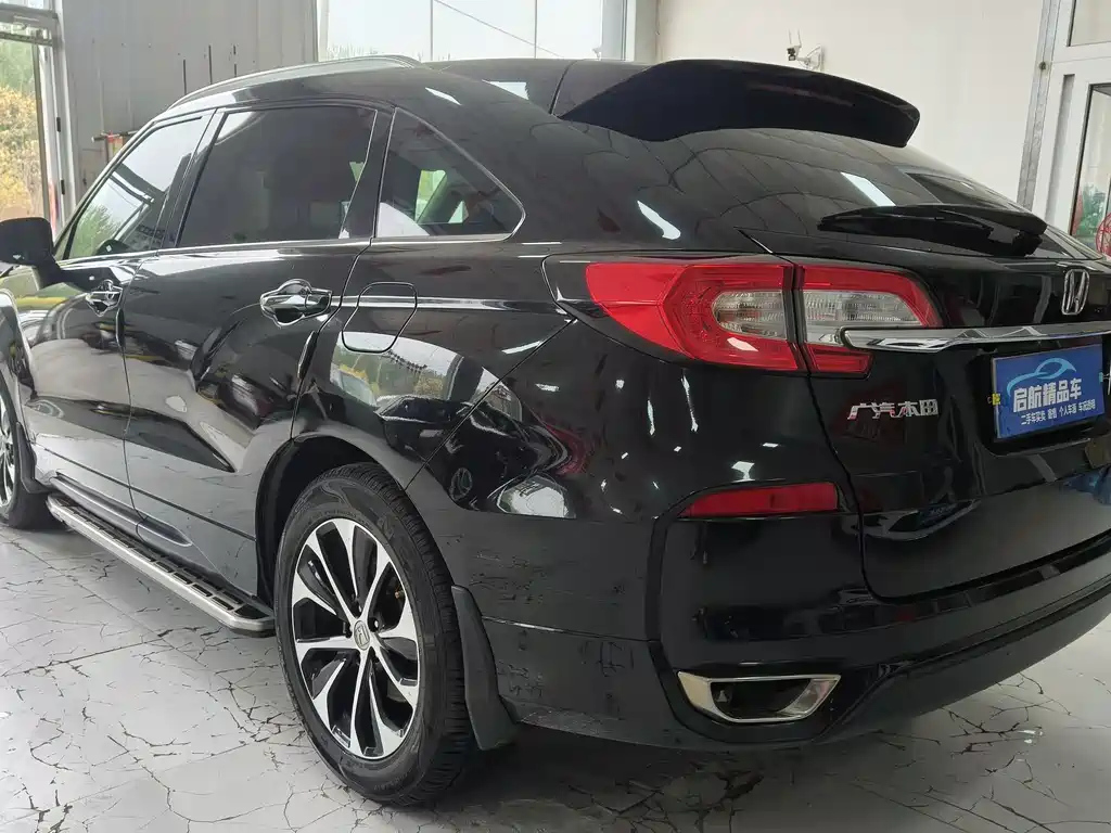 HONDA AVANCIER 2018