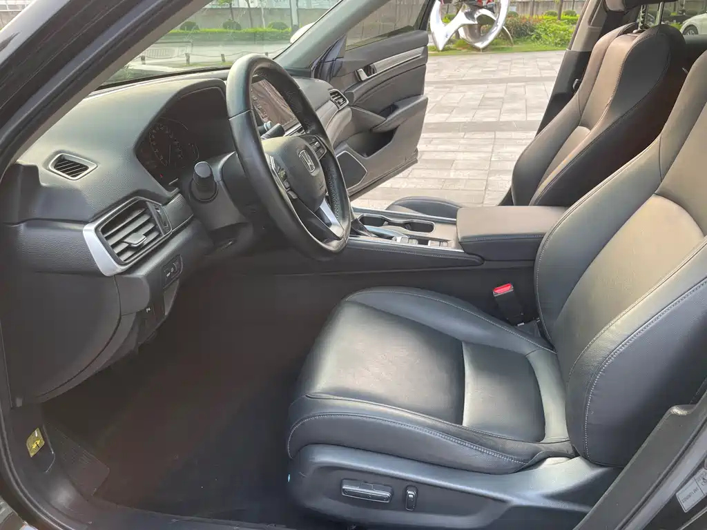 HONDA ACCORD 2020