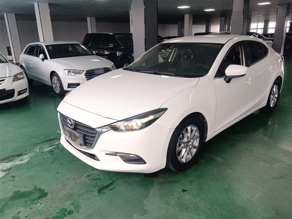 MAZDA 3 AXELA 2017