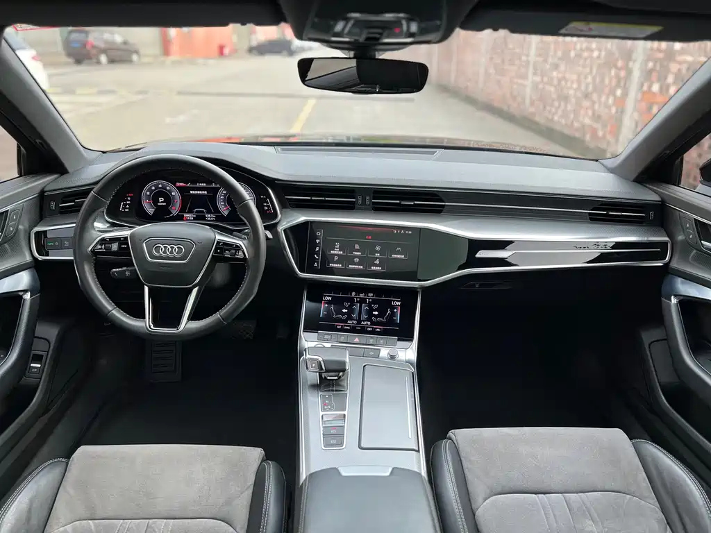AUDI A6L 2020