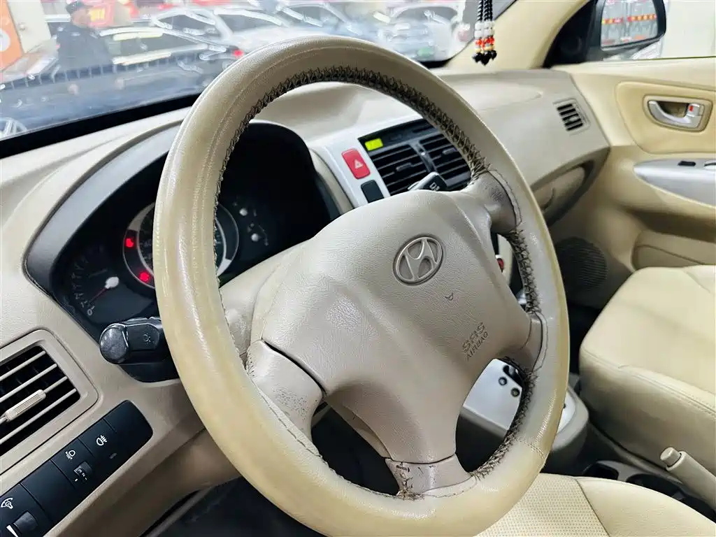 HYUNDAI TUCSON 2013