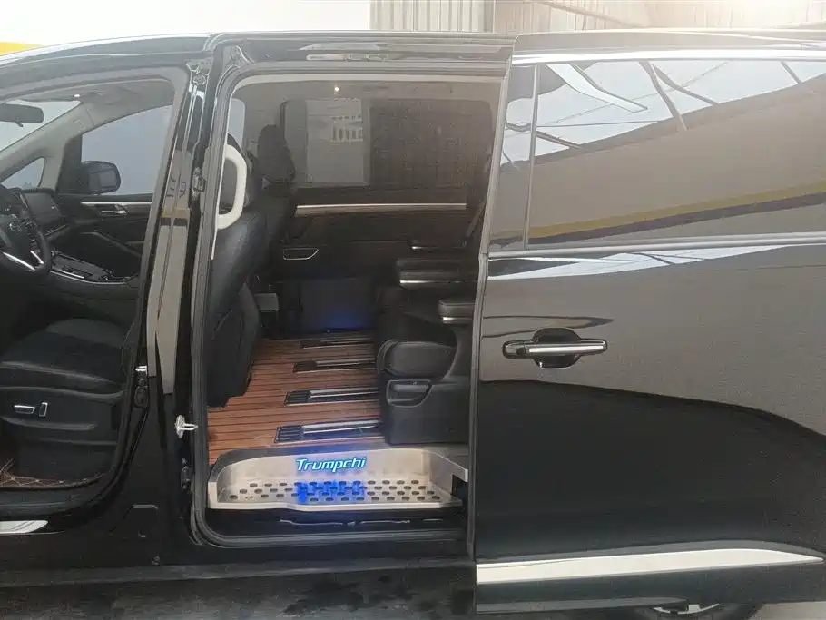 TRUMPCHI M8 2021