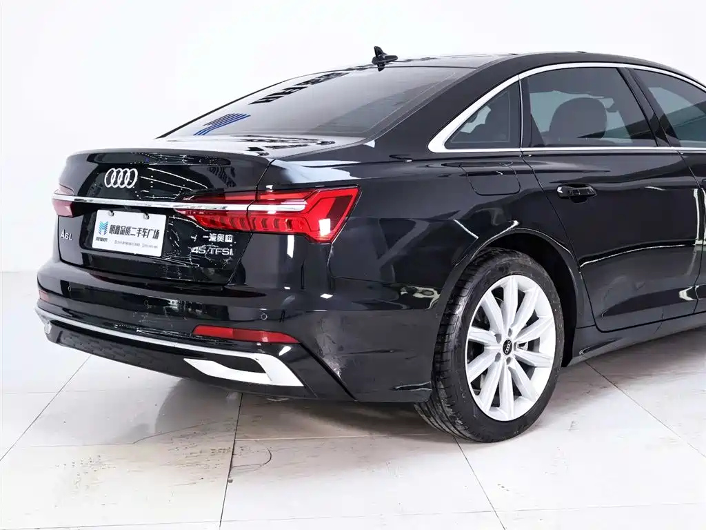 AUDI A6L 2023