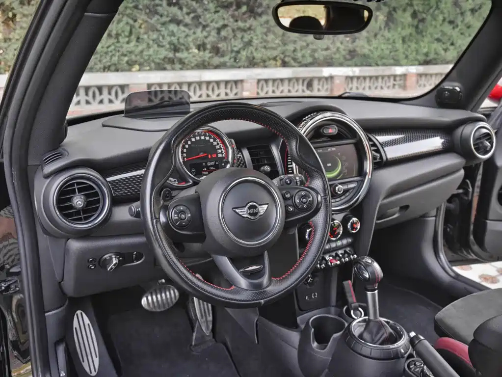 MINI JCW 2015