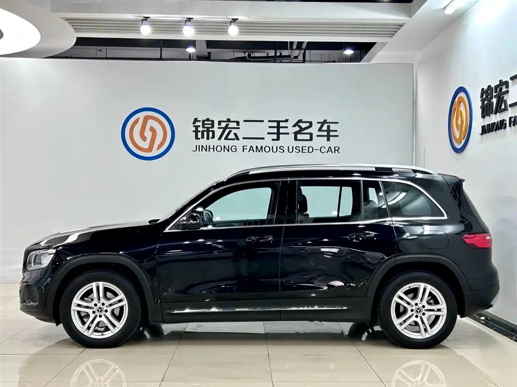MERCEDES BENZ GLB 2022