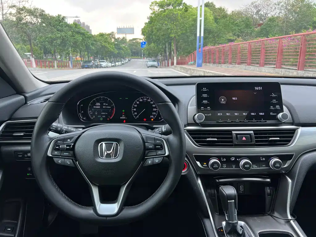 HONDA ACCORD 2021