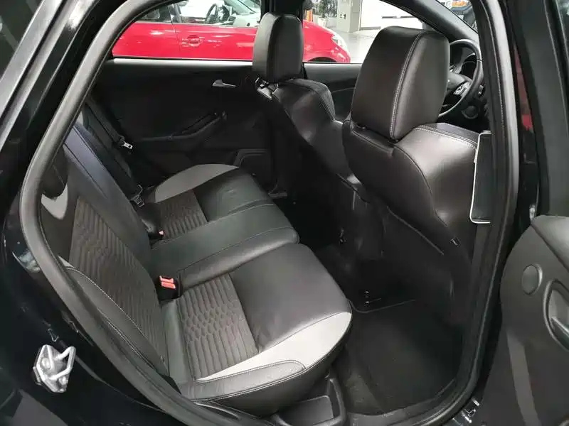 FORD FOCUS IMPORT 2014