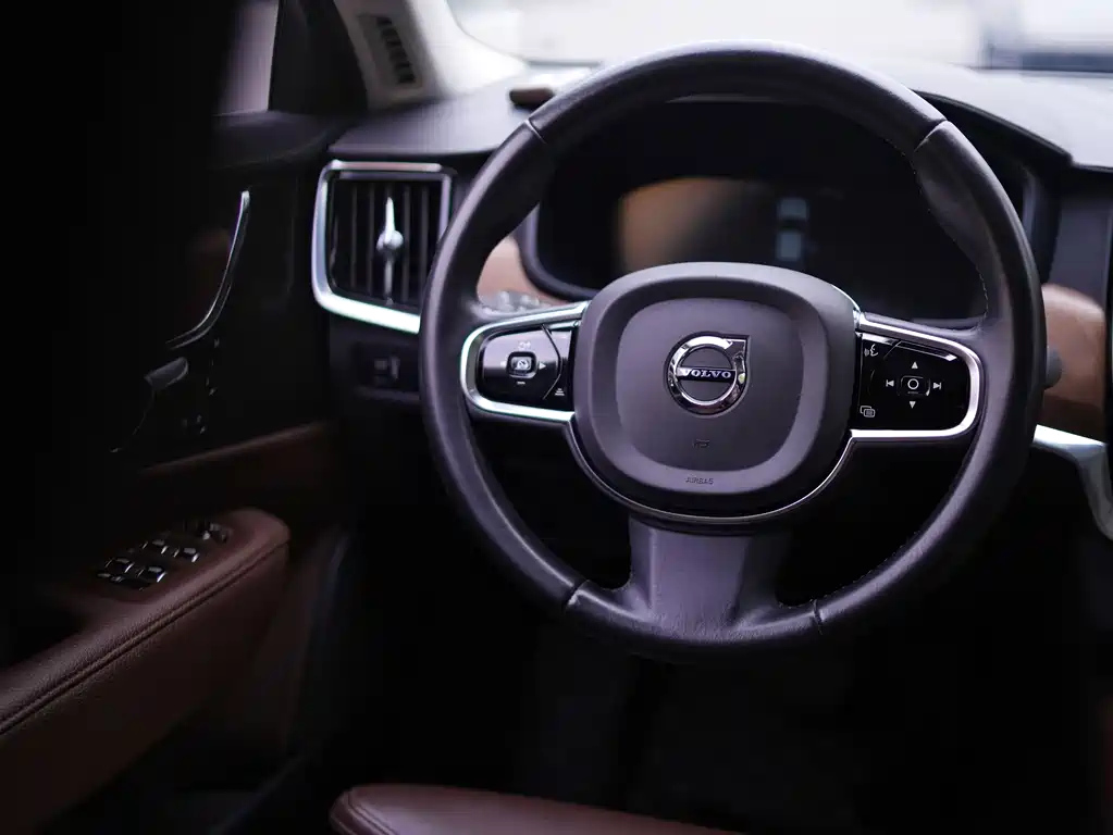 VOLVO S90 2020