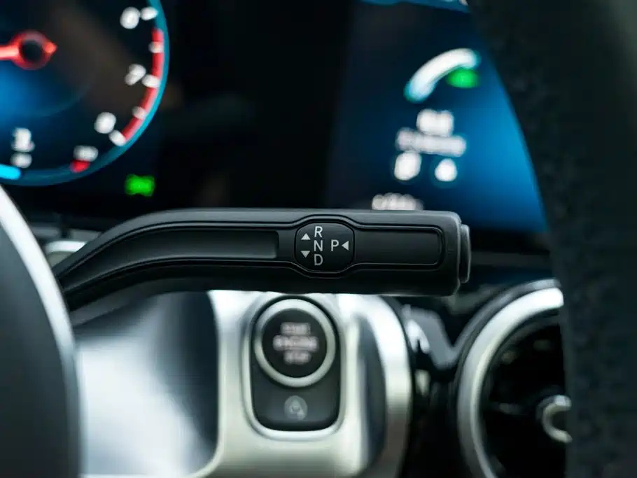 MERCEDES BENZ GLB 2022