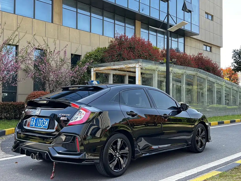 HONDA CIVIC 2021