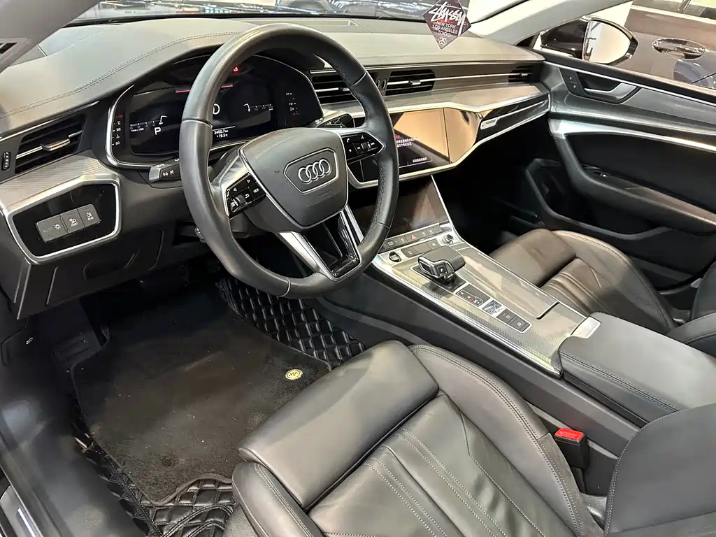 AUDI A7 2021