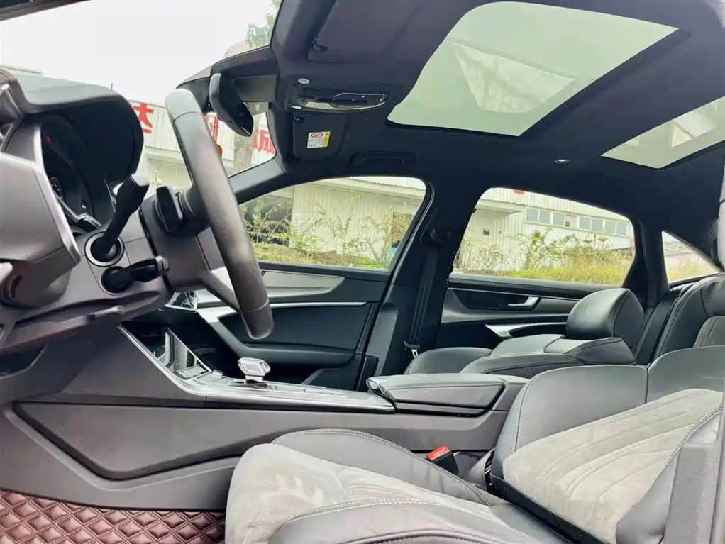 AUDI A6L 2021
