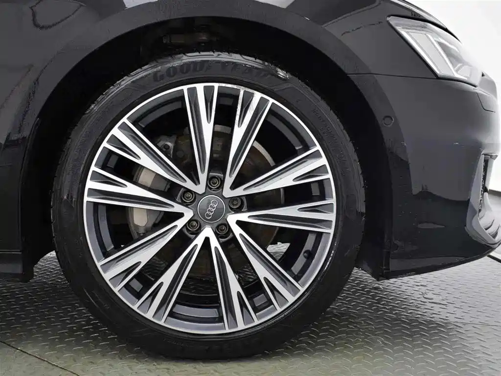 AUDI A6L 2022