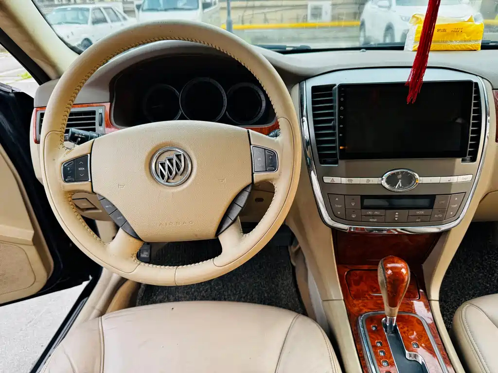 BUICK LACROSSE 2009