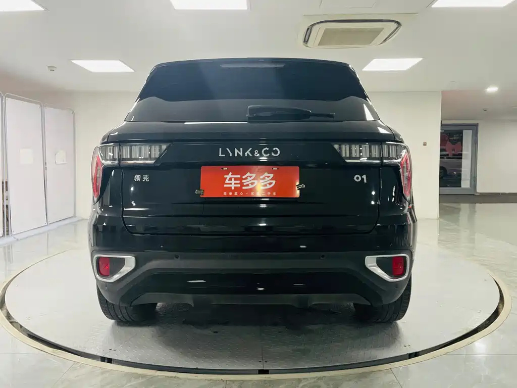 LYNK&CO 01 2018