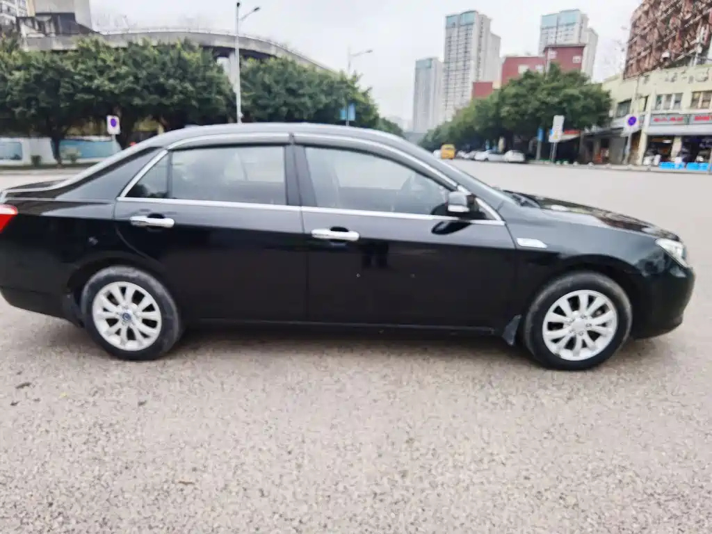 BYD G6 2014
