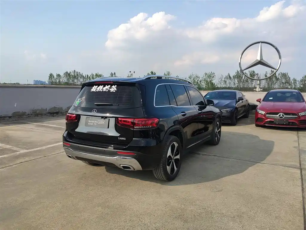 MERCEDES BENZ GLB 2022