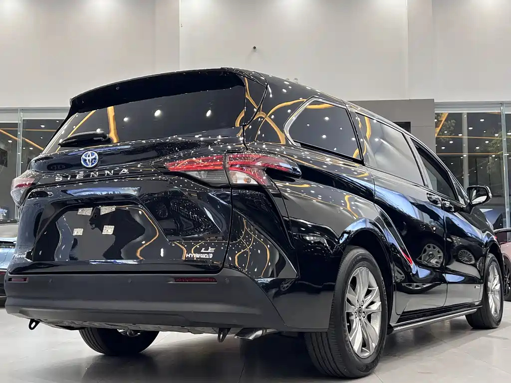 TOYOTA SIENNA SIENNA 2023