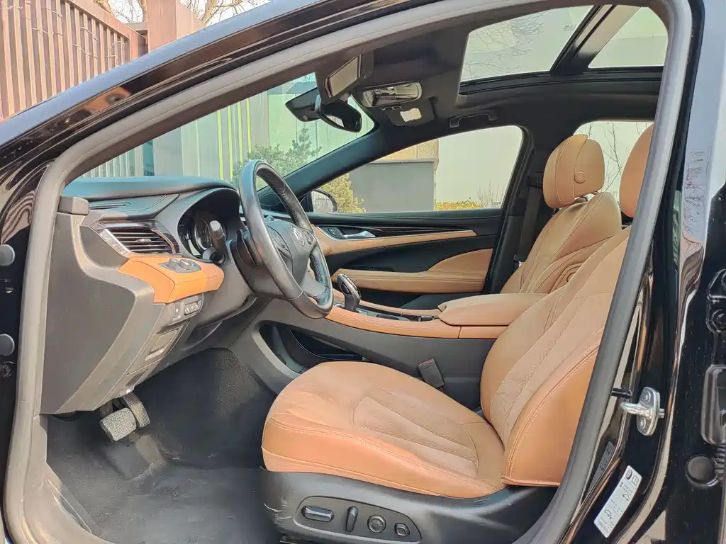 BUICK LACROSSE 2020