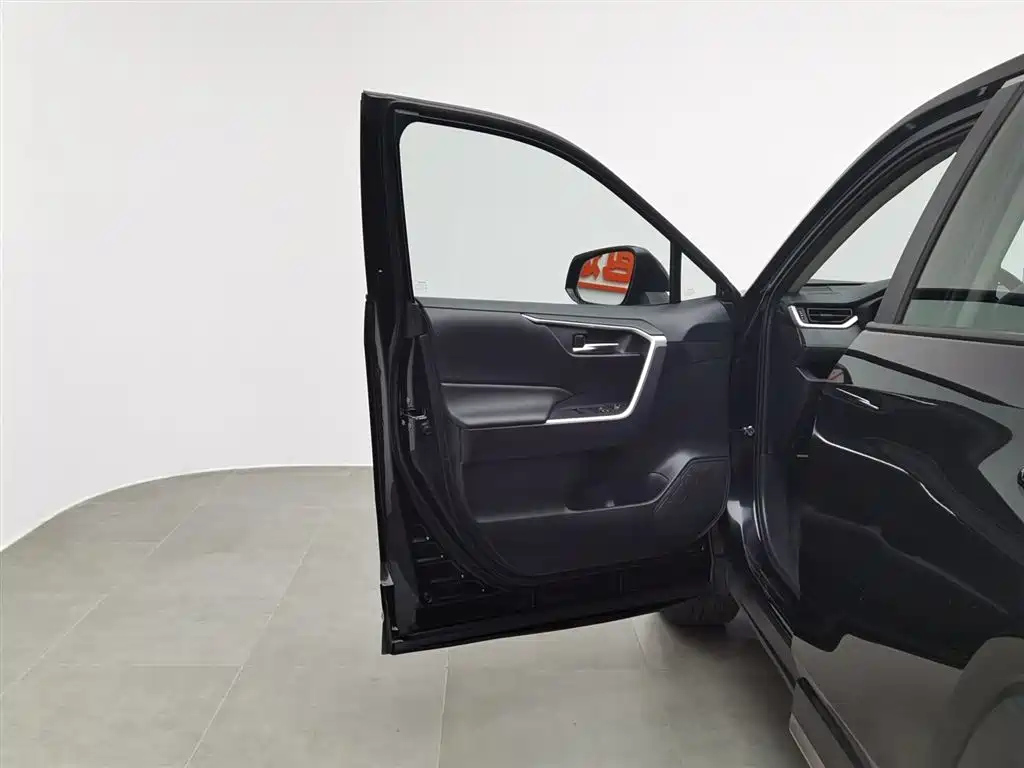 TOYOTA WILDLANDER 2021