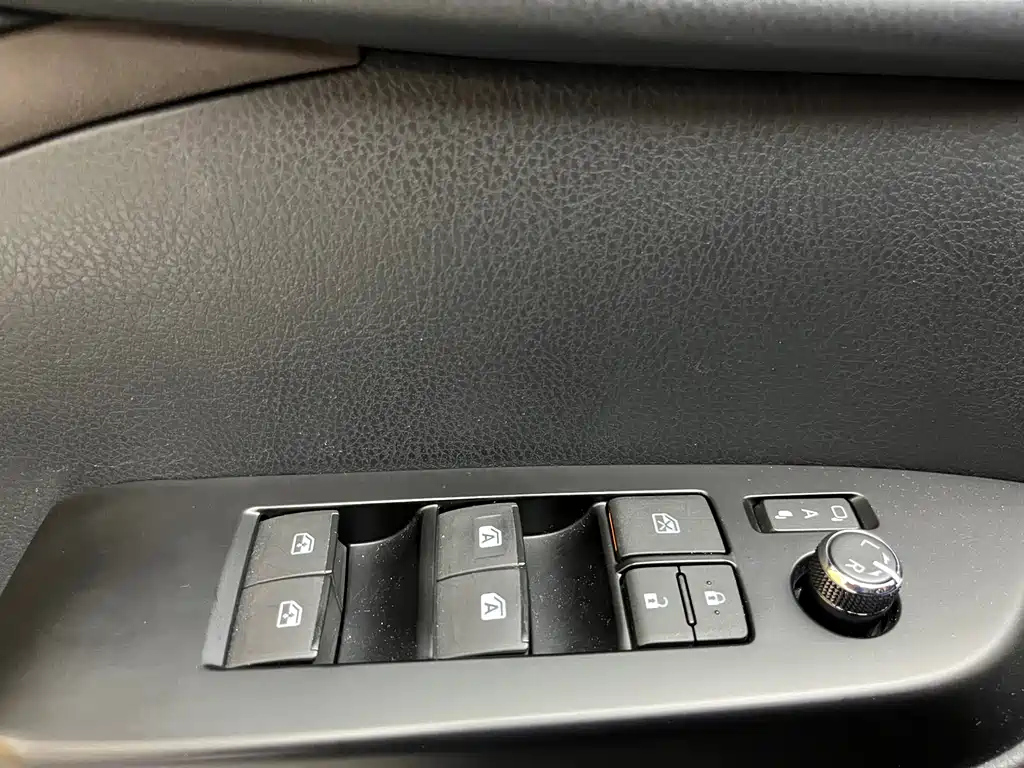 TOYOTA HIGHLANDER 2018