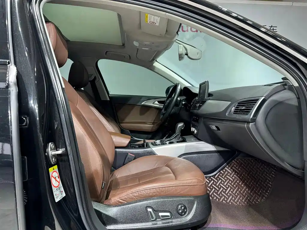 AUDI A6L 2019