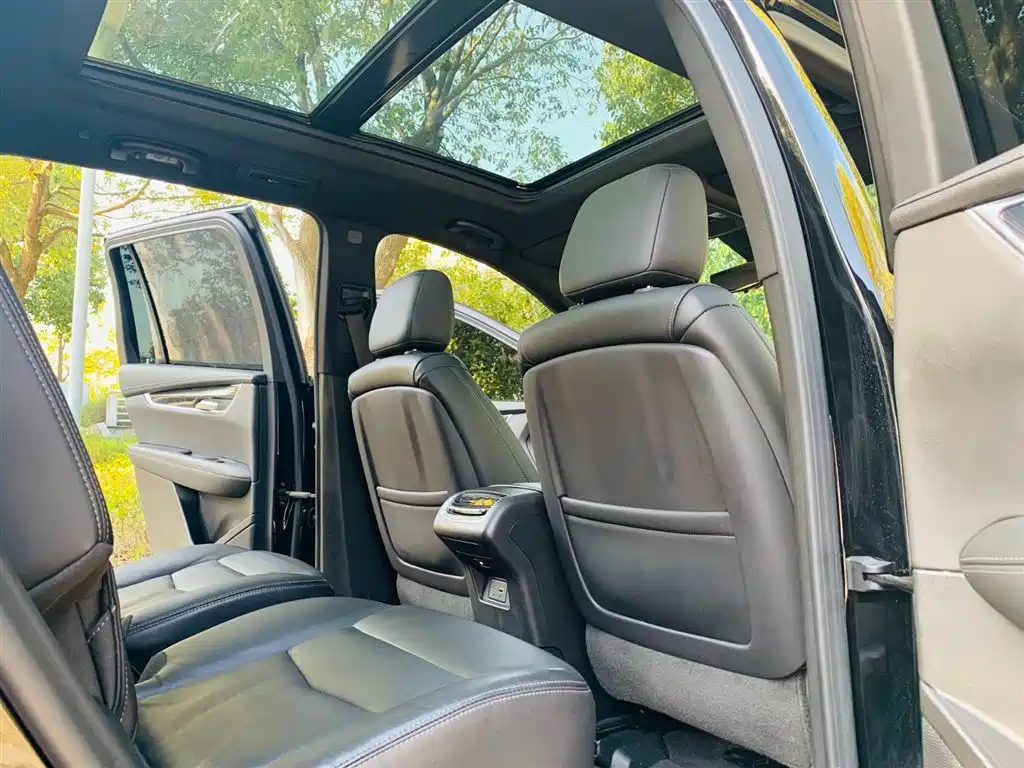 CADILLAC XT6 2020
