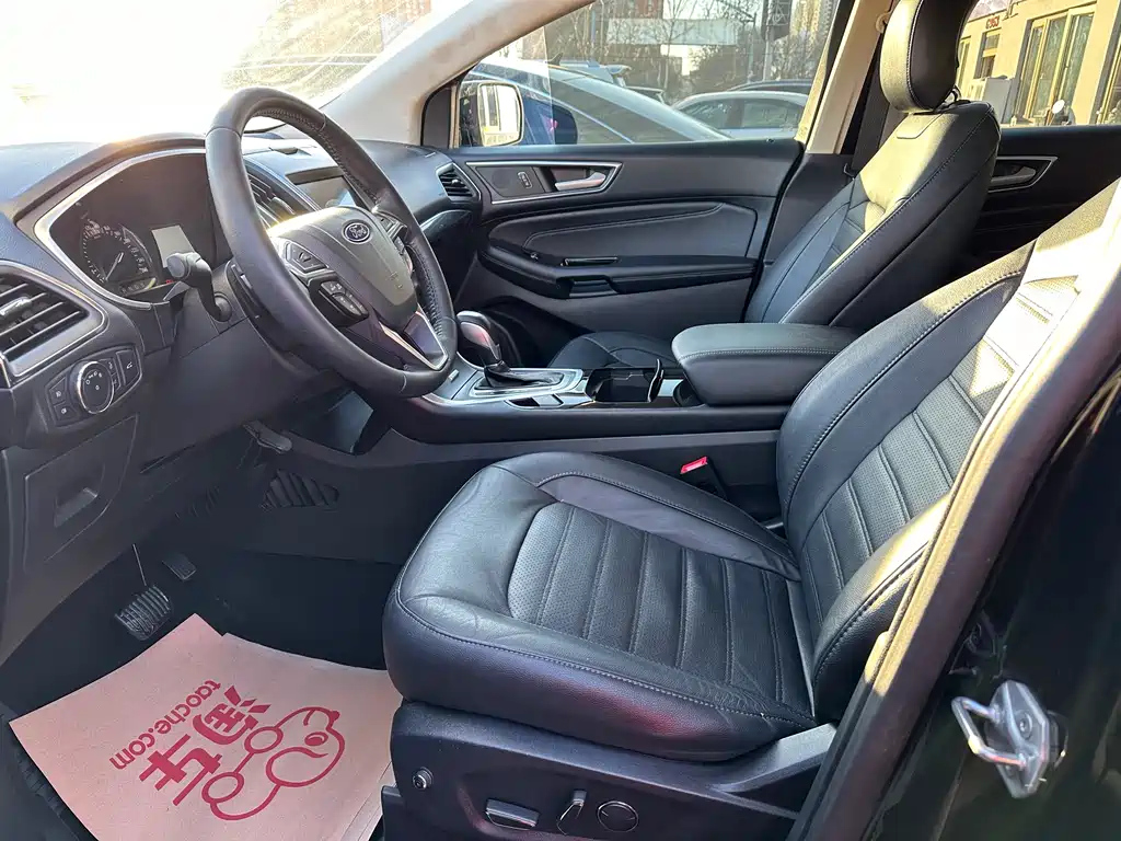 FORD EDGE 2019