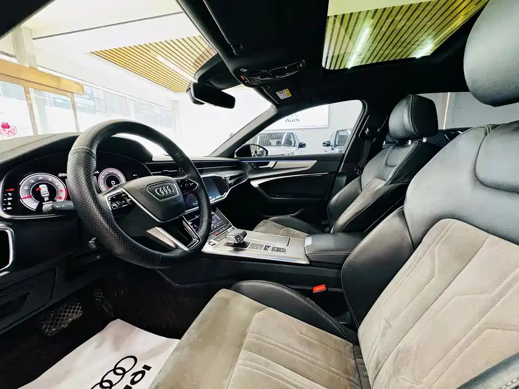 AUDI A6L 2021