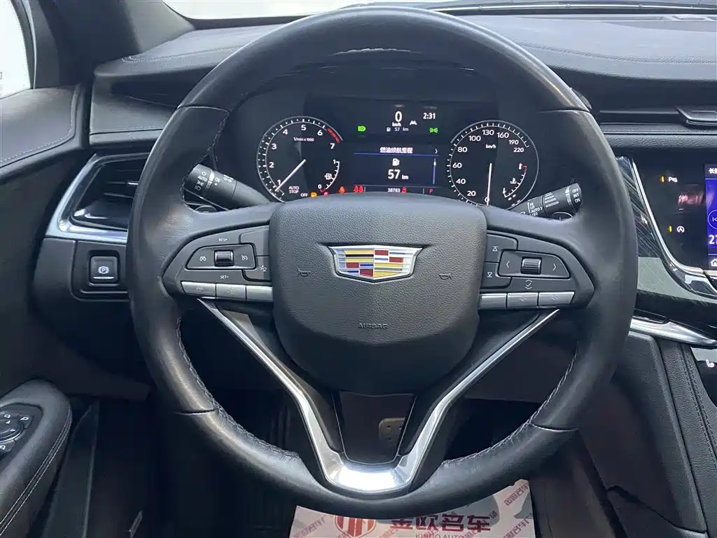 CADILLAC XT6 2021
