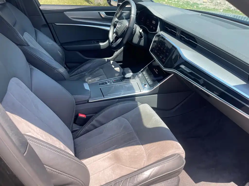 AUDI A6L 2020