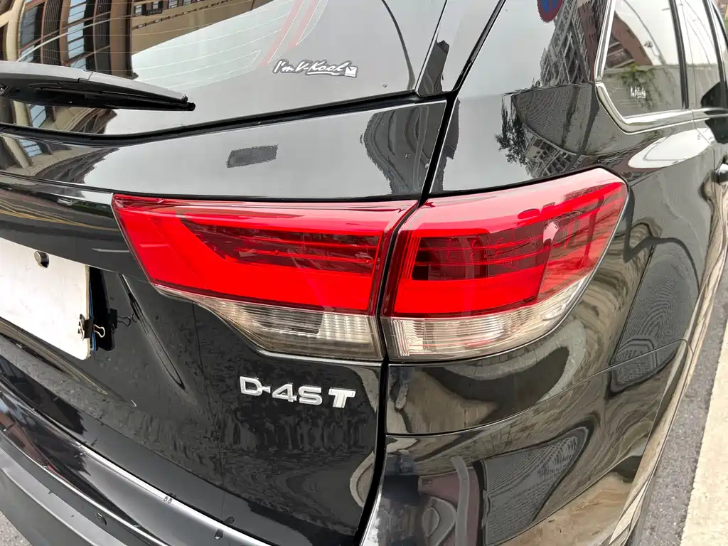 TOYOTA HIGHLANDER 2018