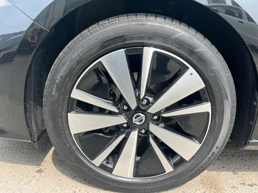 NISSAN TEANA 2021