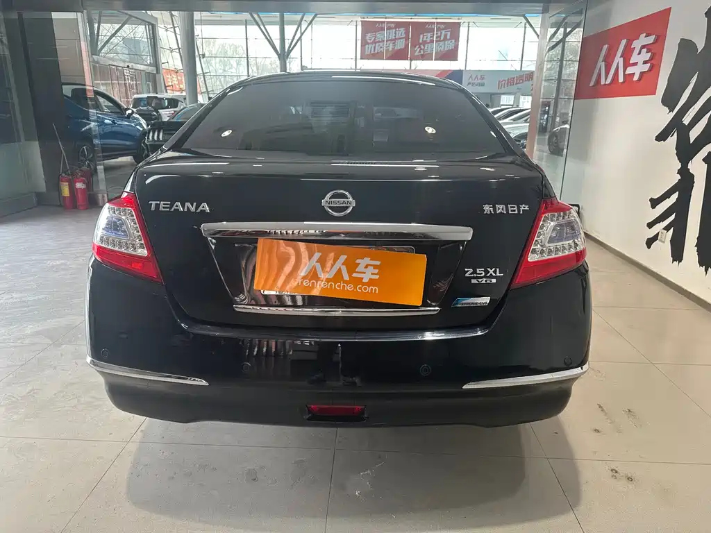 NISSAN TEANA 2012