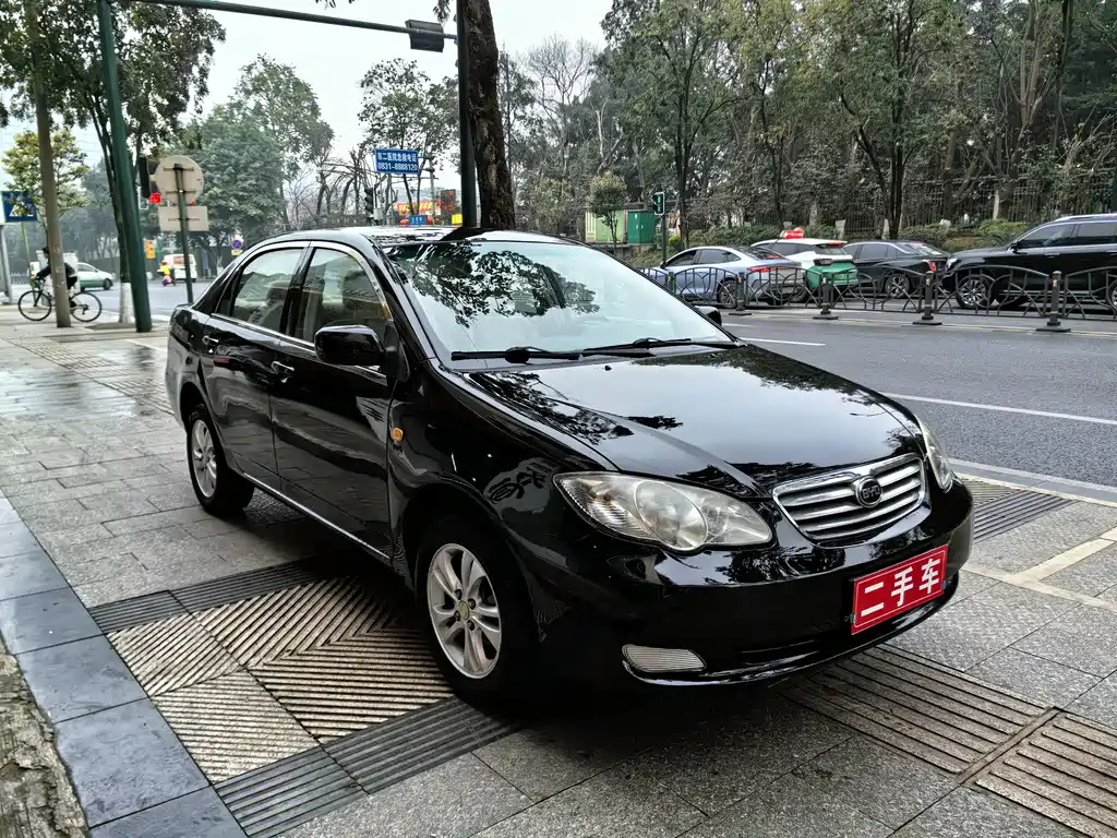 BYD F3 2013