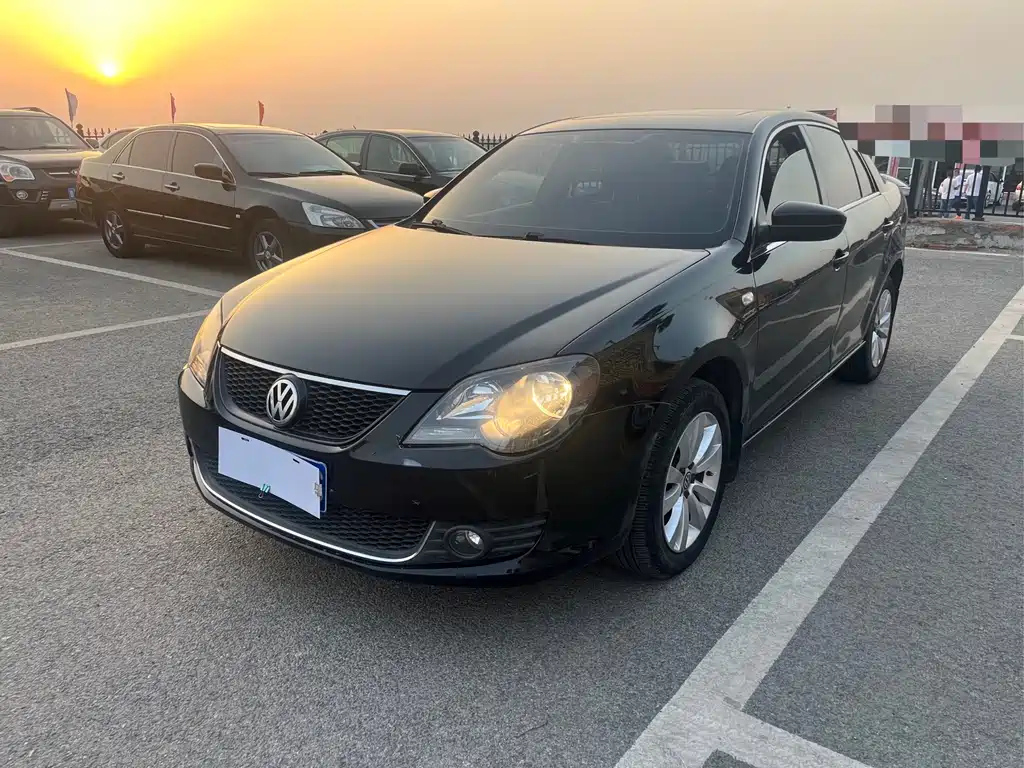 VOLKSWAGEN BORA 2011