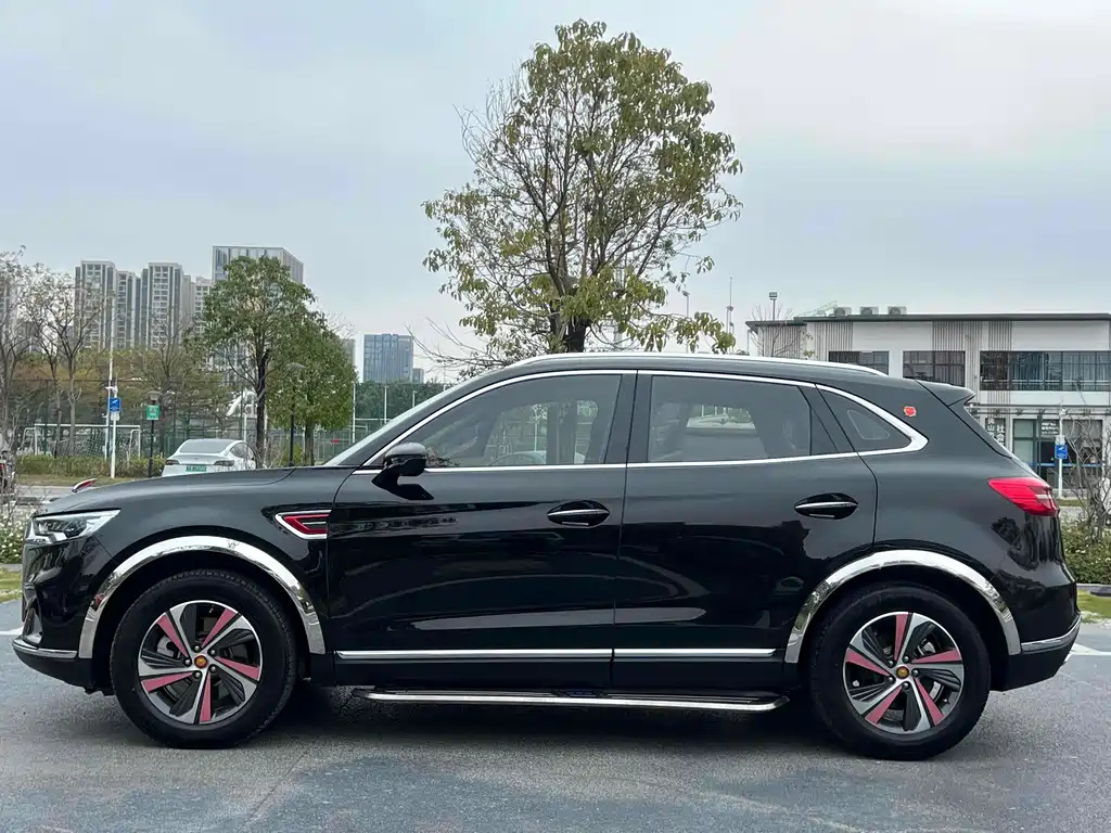 HONGQI HS5 2020