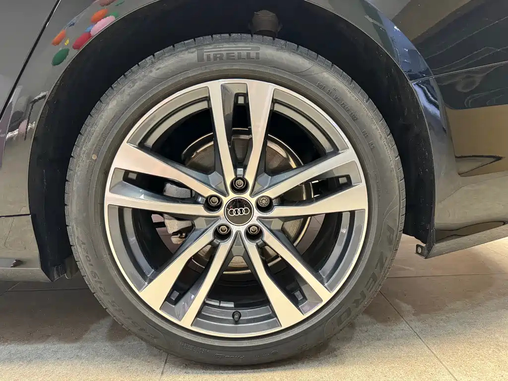 AUDI A6L 2023