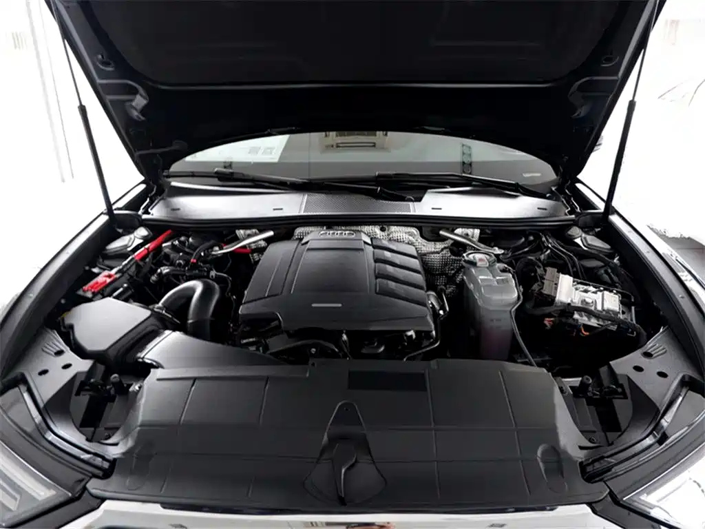 AUDI A6L 2020